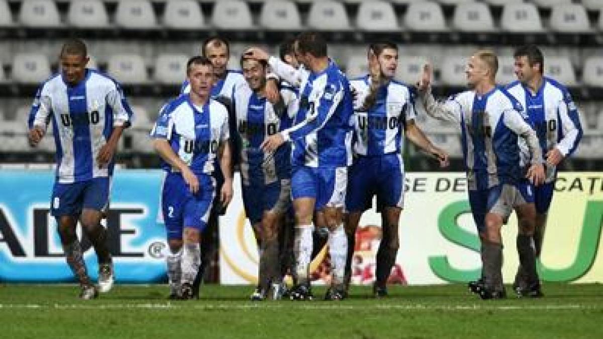 pandurii si dinamo s au inteles meciul dintre cele doua echipe se va disputa