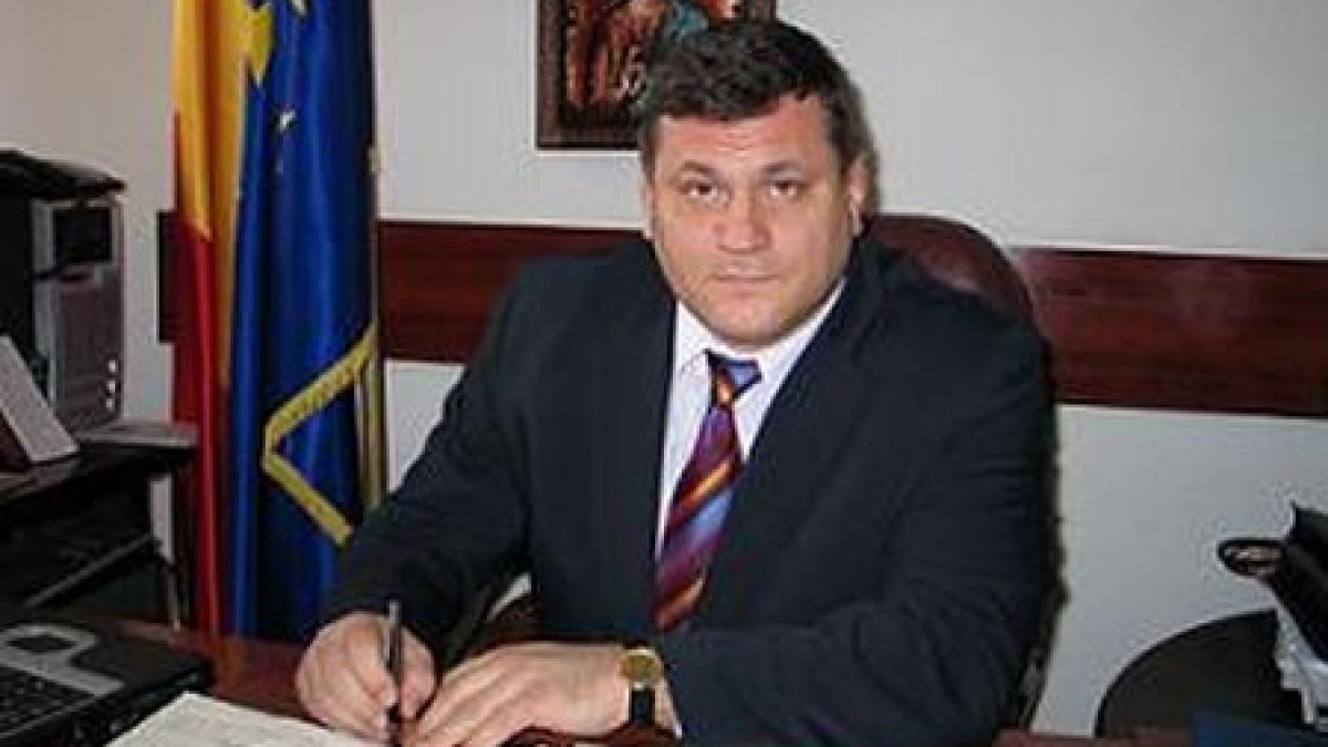  Primarul Sectorului 6 al Capitalei, Cristian Poteraş, dat în judecată pentru abuz în serviciu 
