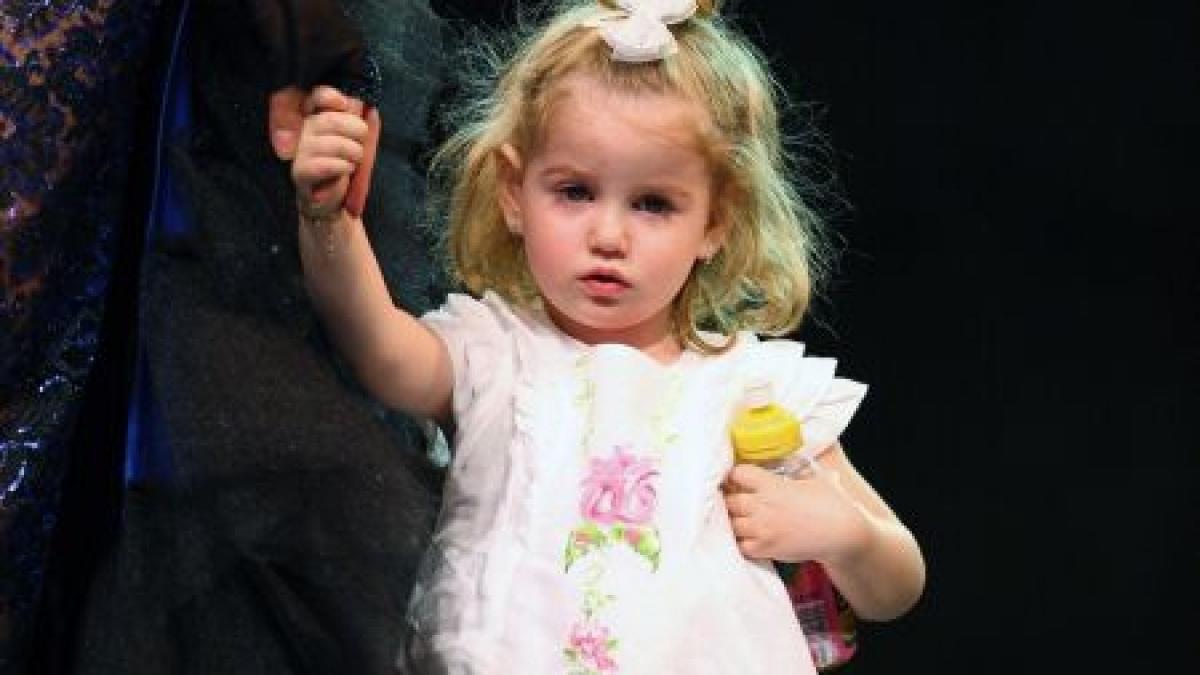 hotararea finala a magistratilor irina columbeanu va ramane la tatal ei