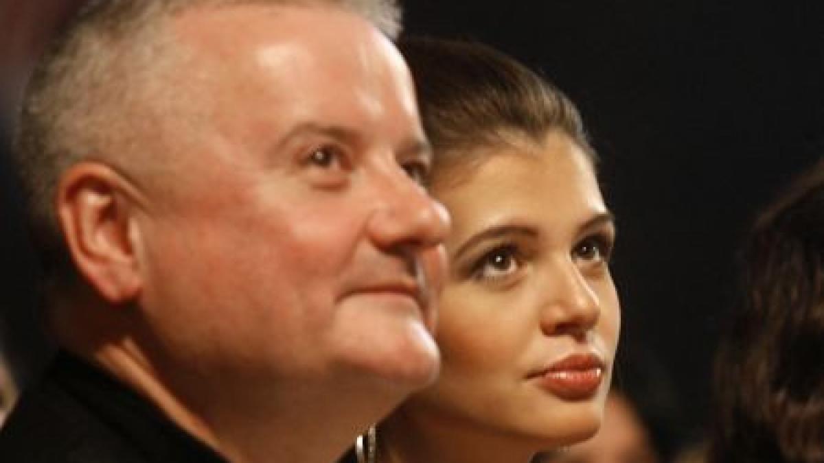 inregistrari cu irina columbeanu nu o iubesc pe mama ca ma bate sa mi cumperi o alta mama