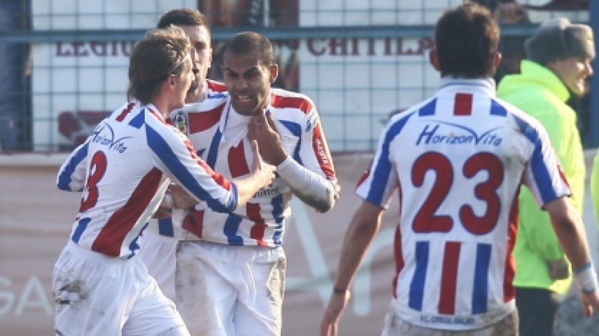 marius pena vine de pe banca si aduce victoria otelului in meciul cu rapid