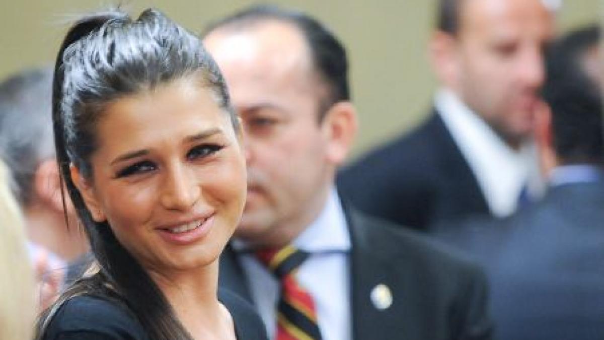 elena basescu boc blaga si videanu sunt capabili sa conduca pdl