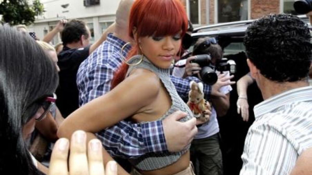 rihanna pipaita pe sani de bodyguardul ei