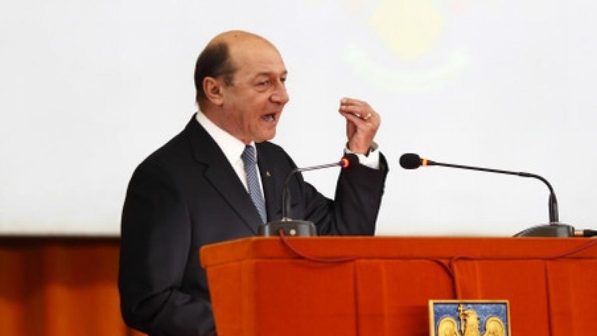 basescu peste 30 din resursele statului sunt evazionate trebuie controlat si portul constanta