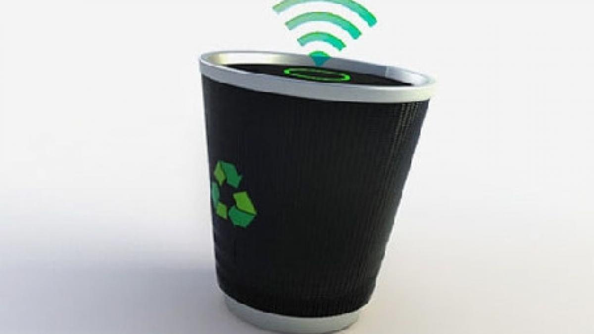 englezii isi arunca gunoiul in tomberoane dotate cu panouri solare si compactor de deseuri