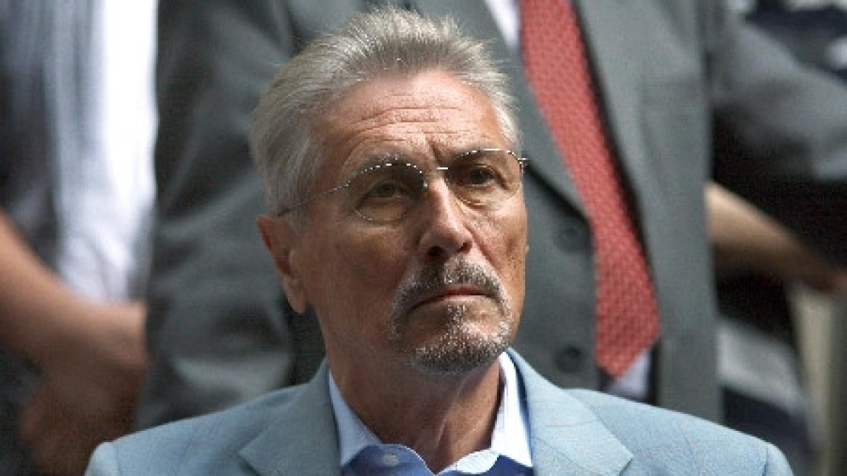 emil constantinescu basescu nu are nici o vina elitele intelectuale sunt responsabile pentru