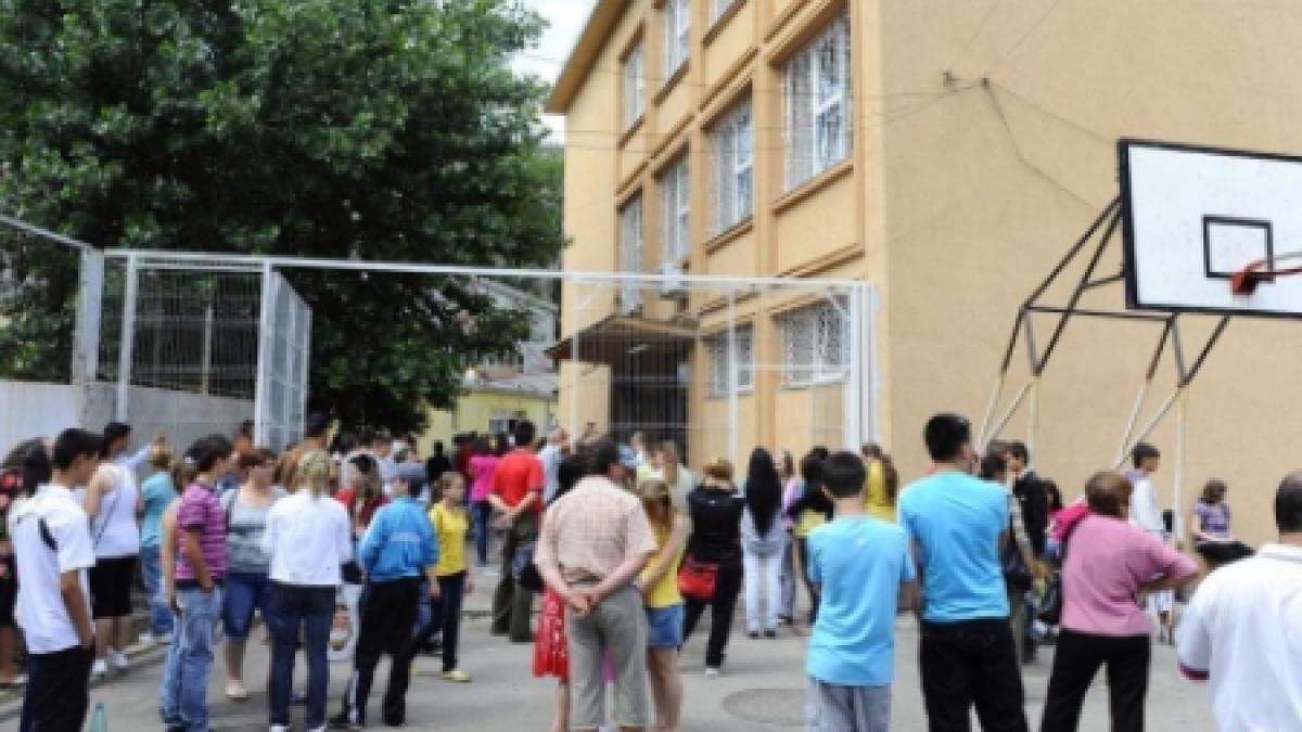 botosani cursuri intrerupte in mai multe scoli si licee