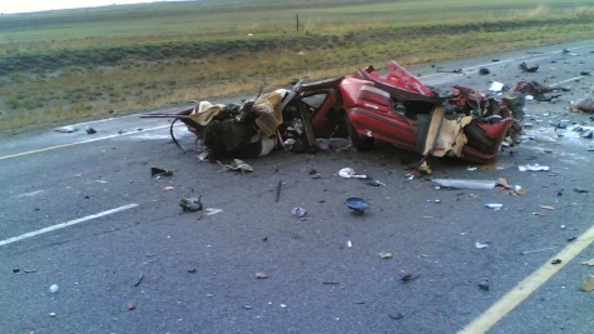 infotrafic doi morti si 10 raniti in accidentele rutiere de luni