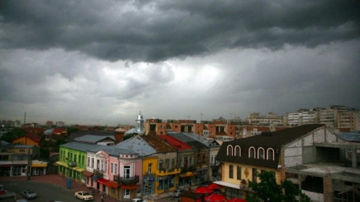 avertizare cod galben de inundatii pentru zona de vest si sud vest vezi detalii