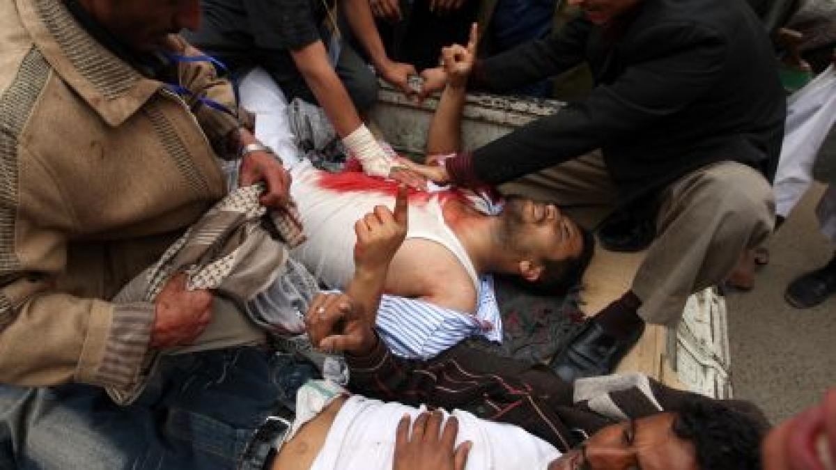 yemen cel putin 46 de protestatari au fost ucisi de indivizi ascunsi pe terasele cladirilor