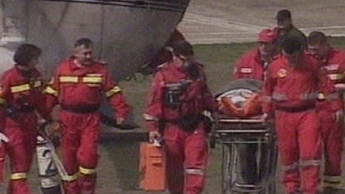 una dintre victimele accidentului din iasi adusa cu elicopterul la bucuresti