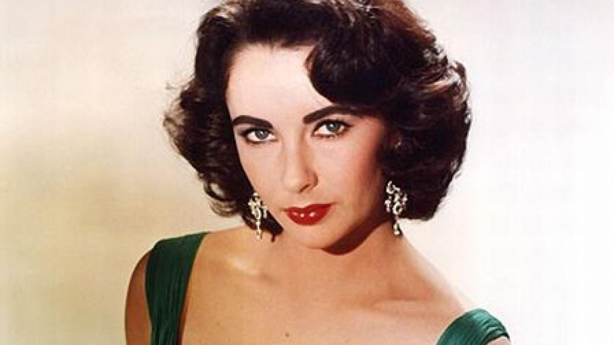celebra actrita elizabeth taylor a murit in urma unui infarct