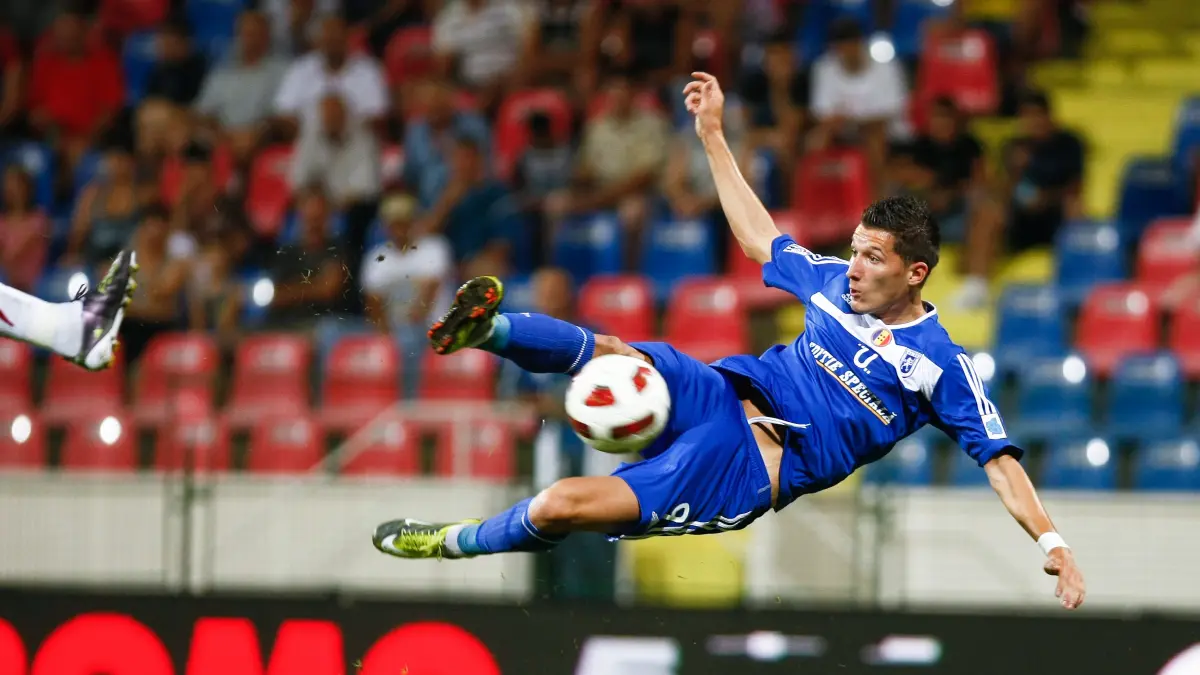 steaua a facut primul transfer pentru sezonul viitor mihai costea vine in ghencea