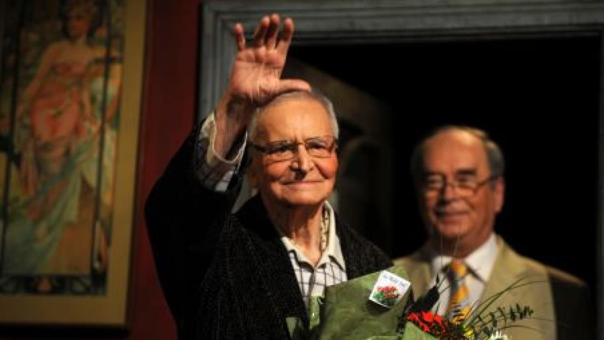 de ziua mondiala a teatrului radu beligan a primit o stea pe walk of fame si cheile bucurestiului