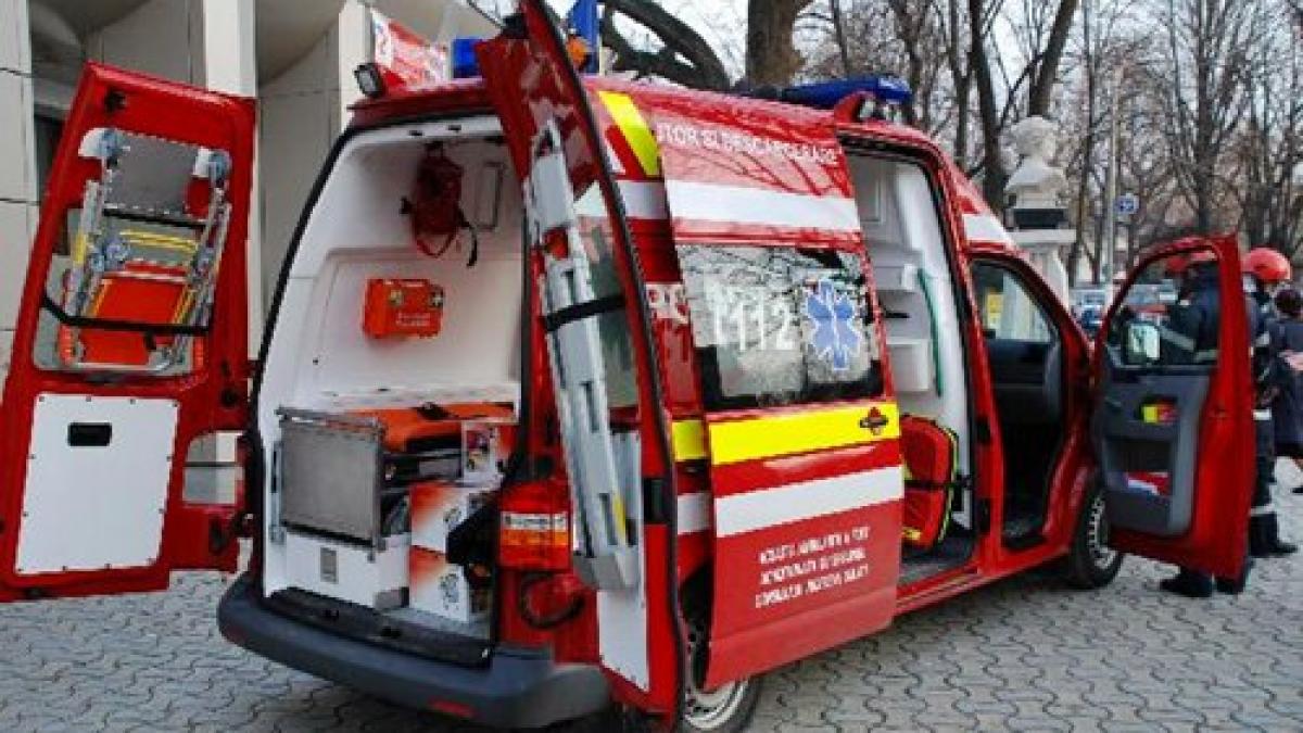 un delegat a lesinat in timpul conferintei judetene de alegeri pdl hunedoara