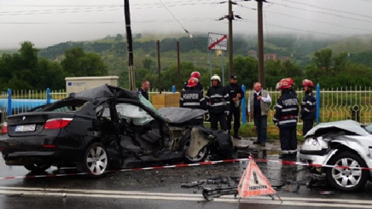 cinci morti si 16 raniti in accidentele din ultimele 24 de ore