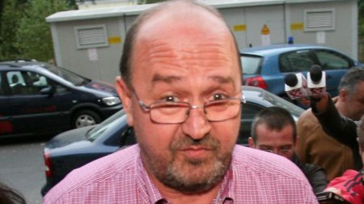 marius petcu ar putea fi inlocuit definitiv de liviu luca un alt lider sindical putred de bogat