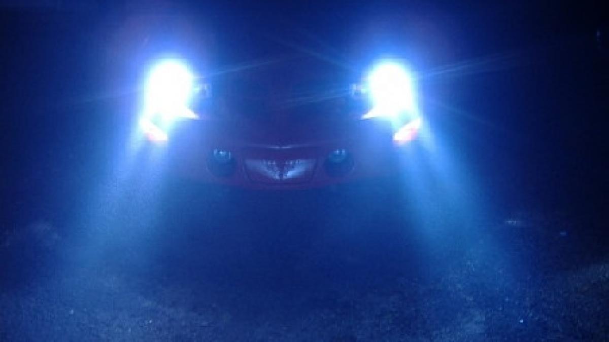 lumineaza l pe boc in 31 martie aprinde farurile timp de 10 minute