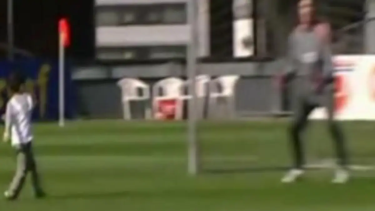 viitorul olandei este asigurat fiul lui van persie i a marcat un supergol tatalui sau