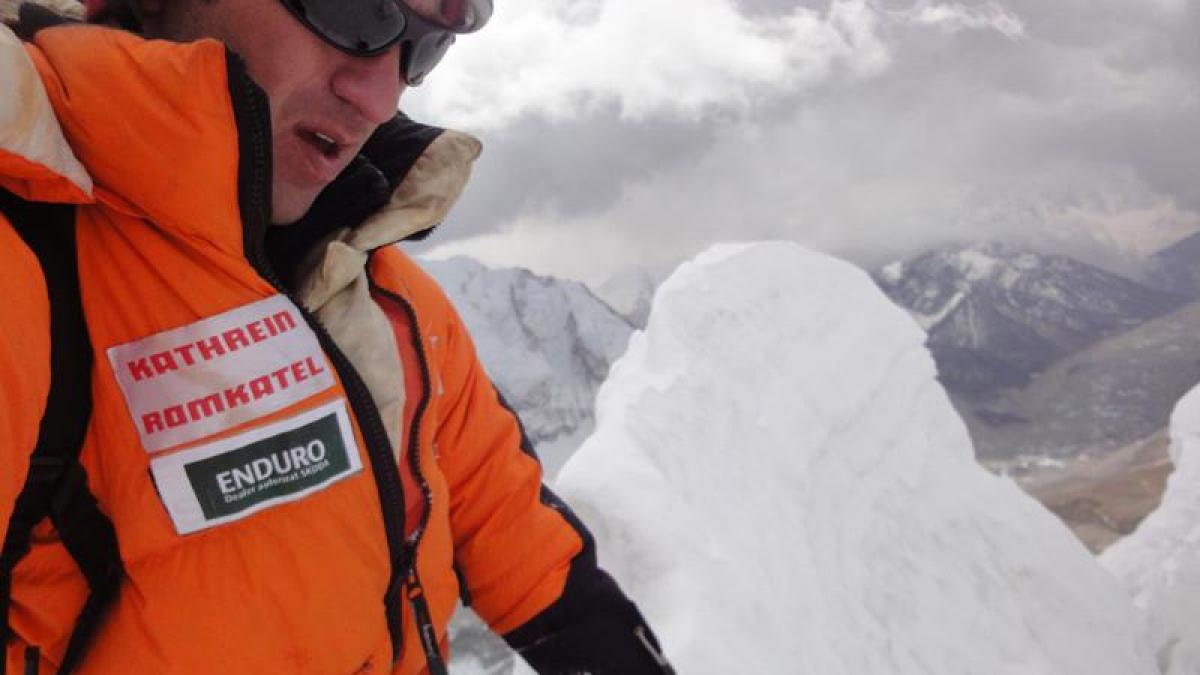 horia colibasanu va participa la o expeditie in himalaya obiectivul fiind escaladarea varfului