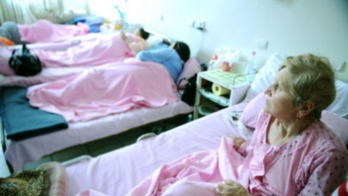 bebelusi mame lauze si bolnavi scosi din spitale 67 de unitati medicale desfiintate