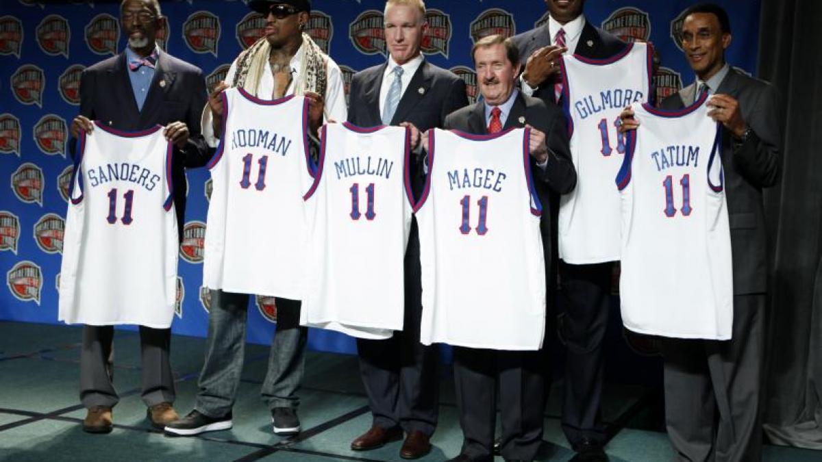 dennis rodman chris mullin si arvydas sabonis in basketball hall of fame