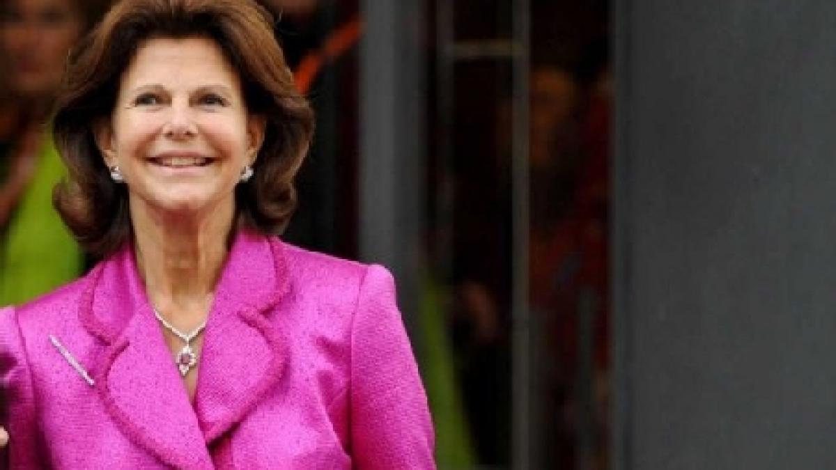 regina silvia a suediei s a ranit la picior in timp ce fugea de un fotograf