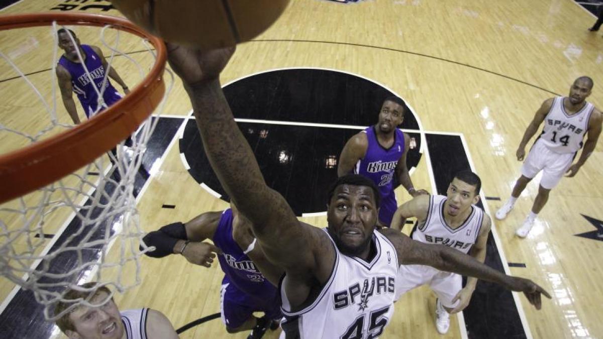 san antonio spurs invinge pe sacramento kings si castiga conferinta de vest