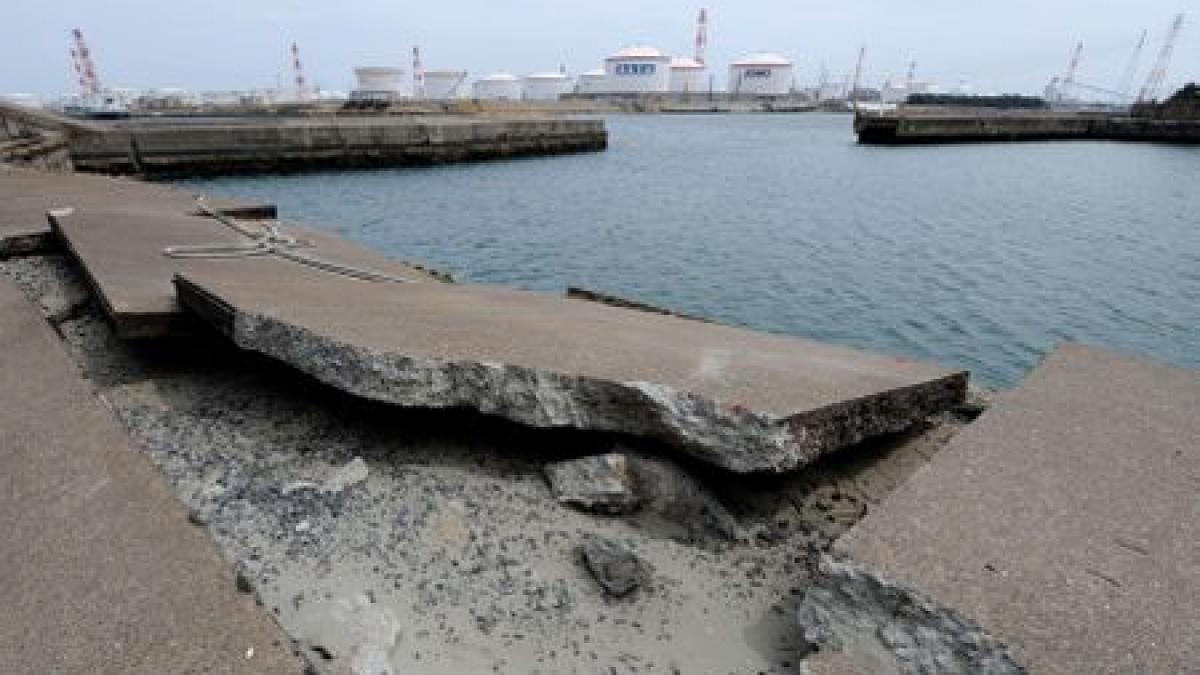 japonezii au ramas fara electricitate dupa seismul de joi ultimul bilant 4 morti si 132 raniti