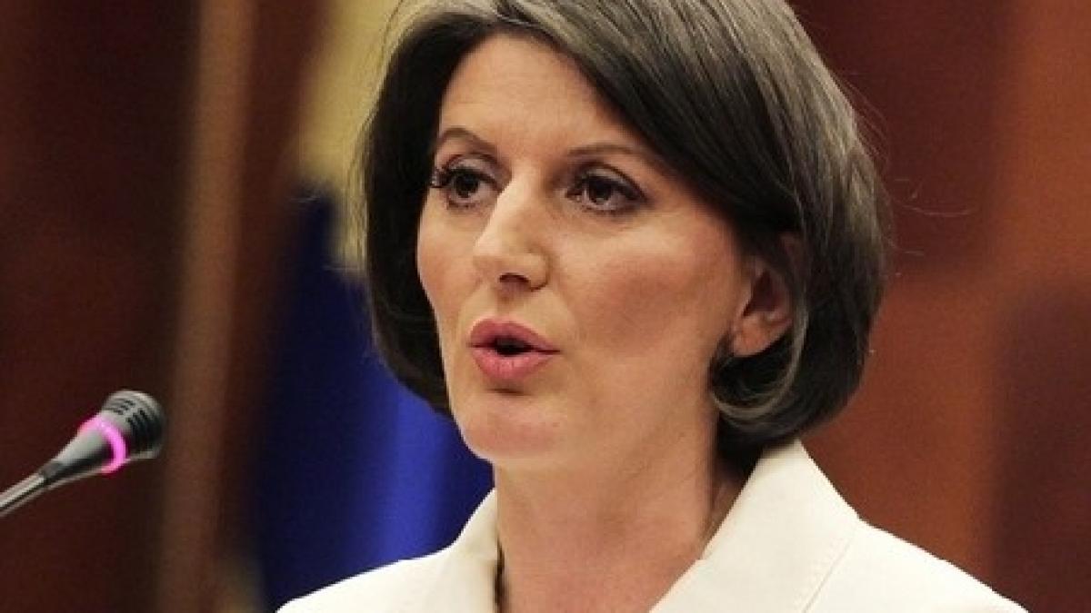 o femeie a devenit noul presedinte din kosovo