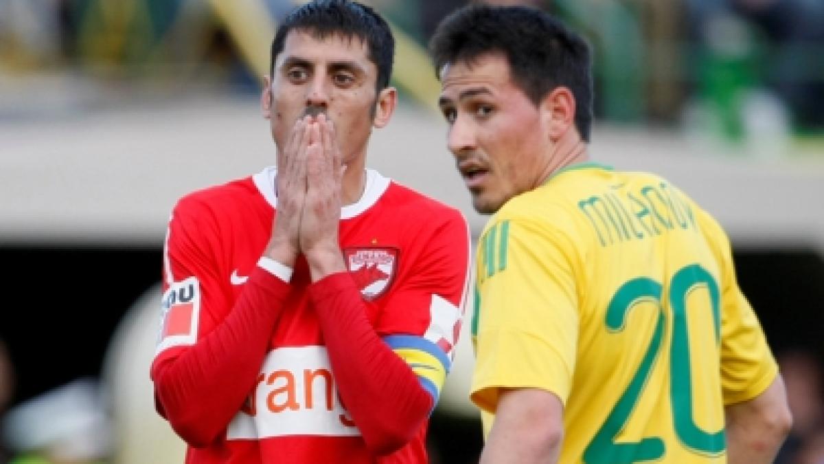 fc vaslui invinge cu 2 0 pe dinamo si continua sa spere la titlu