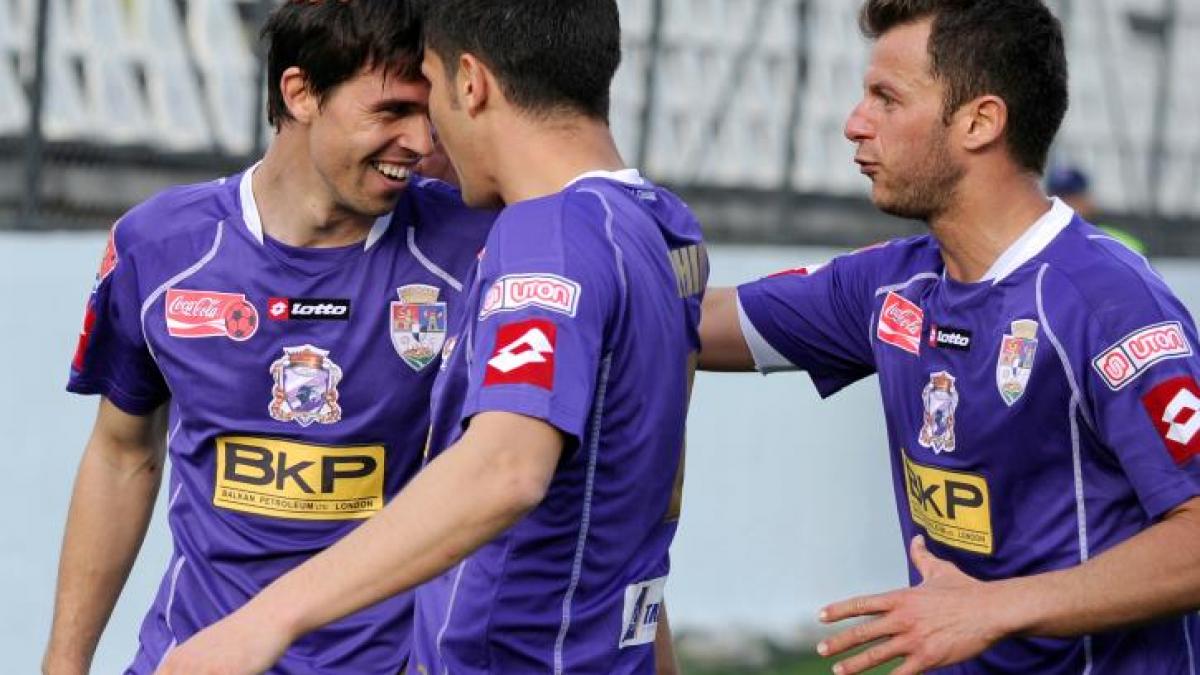 sportul poli 2 3 timisoara invinge dramatic in regie