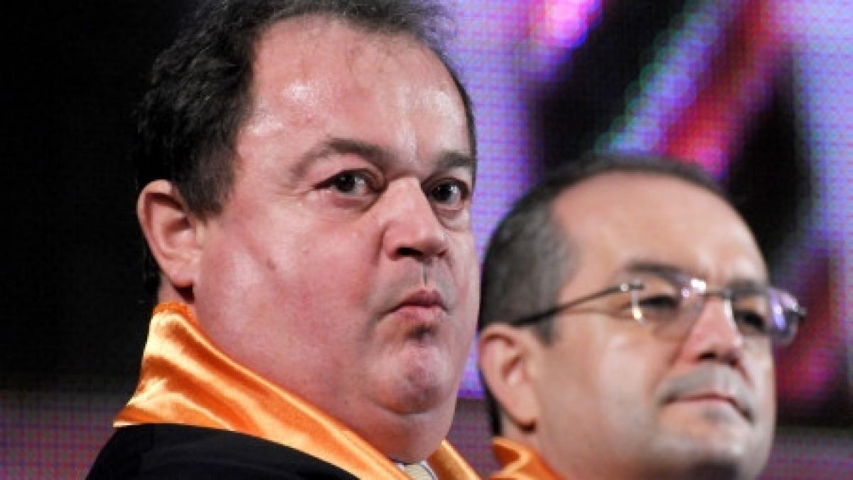 blaga si a depus candidatura pentru sefia pdl