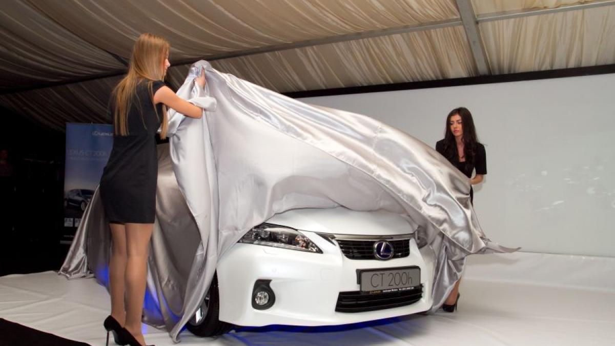 noul lexus ct 200h porneste revolutia silentioasa