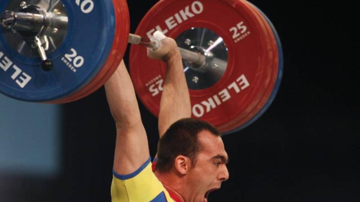 romania a castigat o medalie de aur si doua de argint la campionatul european de haltere