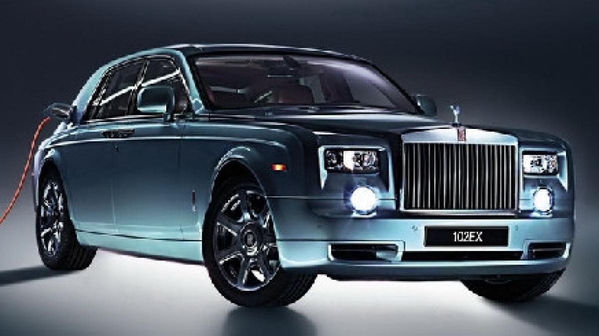 rolls royce a construit un model de automobil electric care se incarca wireless