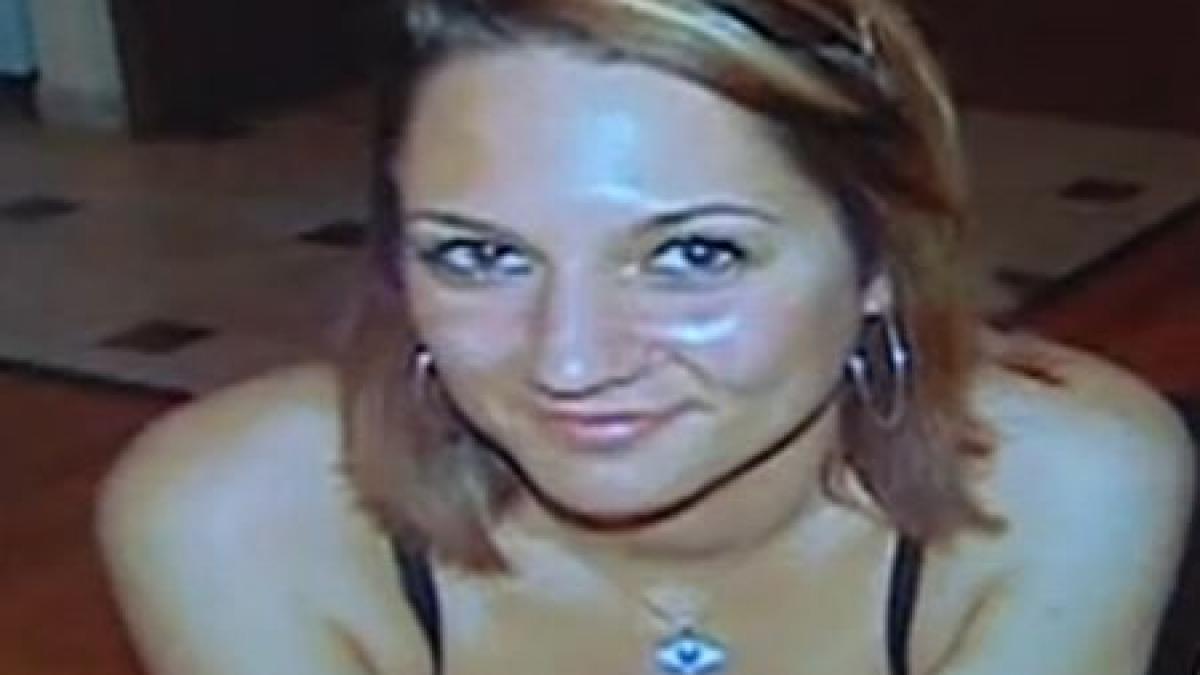 tanara impuscata de tatal ei se simte mai bine inca nu a aflat ca a ramas fara parinti