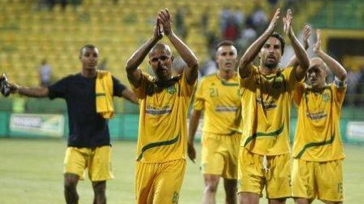 fc vaslui invinge cu 3 0 pe gaz metan si se apropie la doua puncte de primul loc