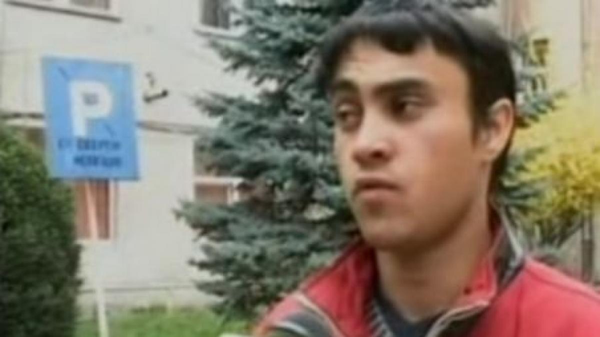 un tanar de 19 ani si a carat sora sapte kilometri ca sa ii salveze viata cazuse un dulap pe ea