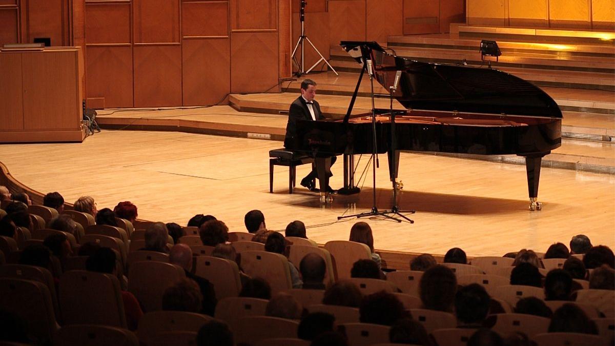 pianul calator va poposi la medias