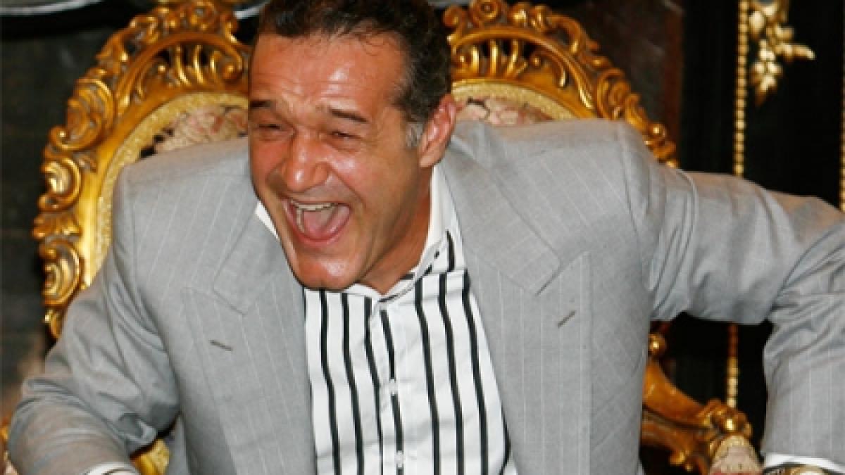 gigi becali a cantat in timp ce mergea pe jos catre o manastire de pe muntele atos