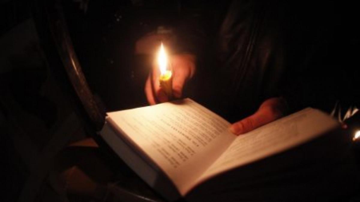 Românii de peste hotare au mers la slujba de Înviere în parohii româneşti