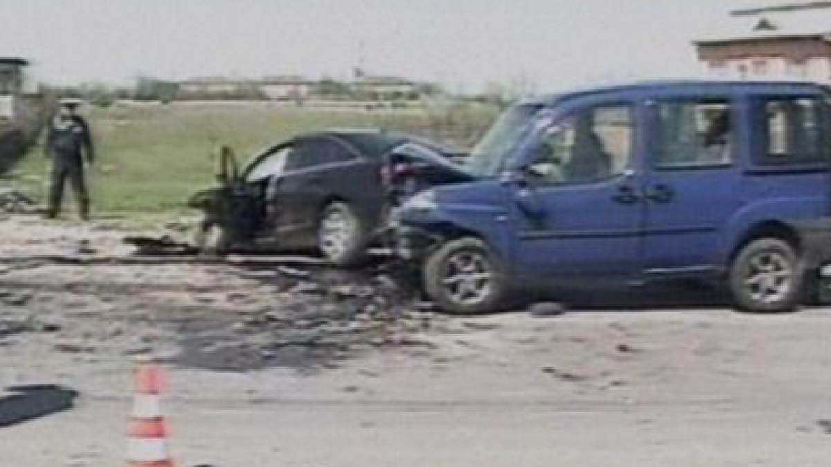 instructor auto suspendat dupa ce a condus beat si a accidentat doua masini