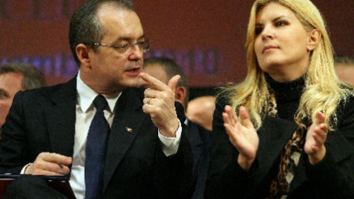 boc o lauda pe udrea pentru desfiintarea constructiilor ilegale de pe litoral mazare criticat aspru