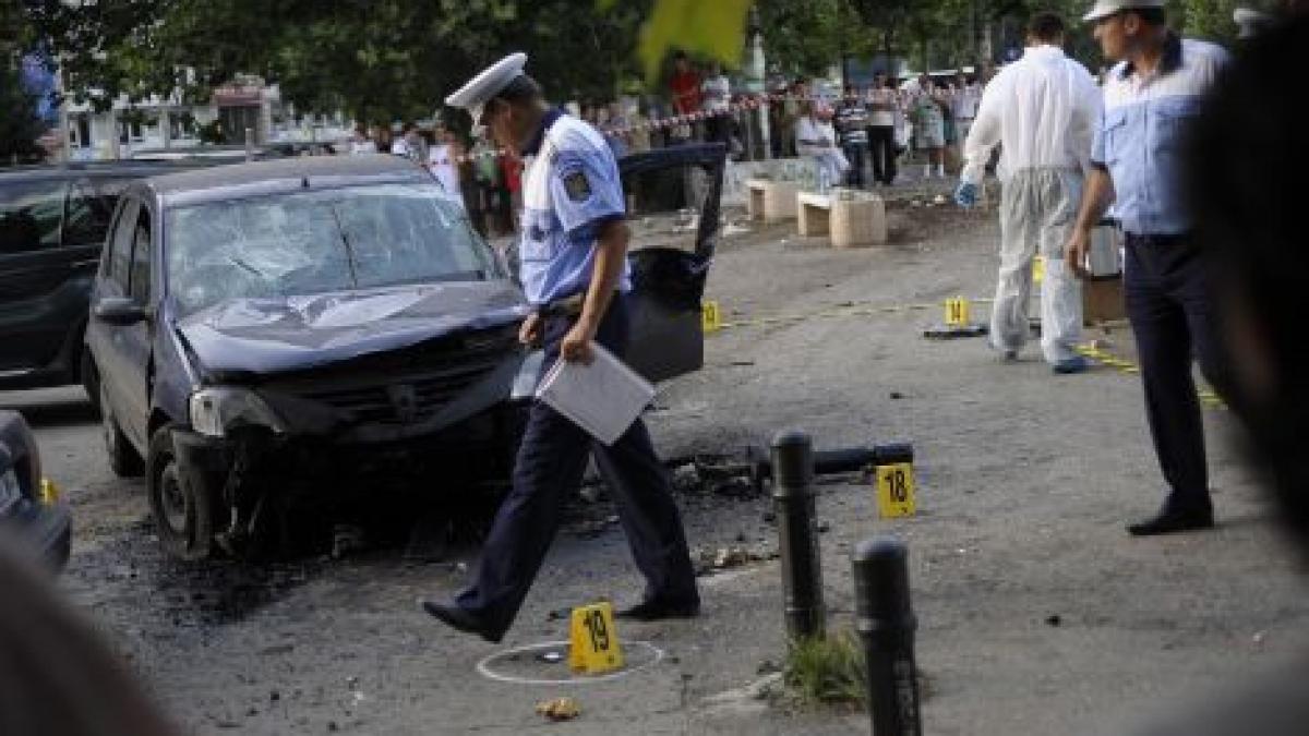 patru raniti grav intr un accident rutier mai multe masini parcate facute praf