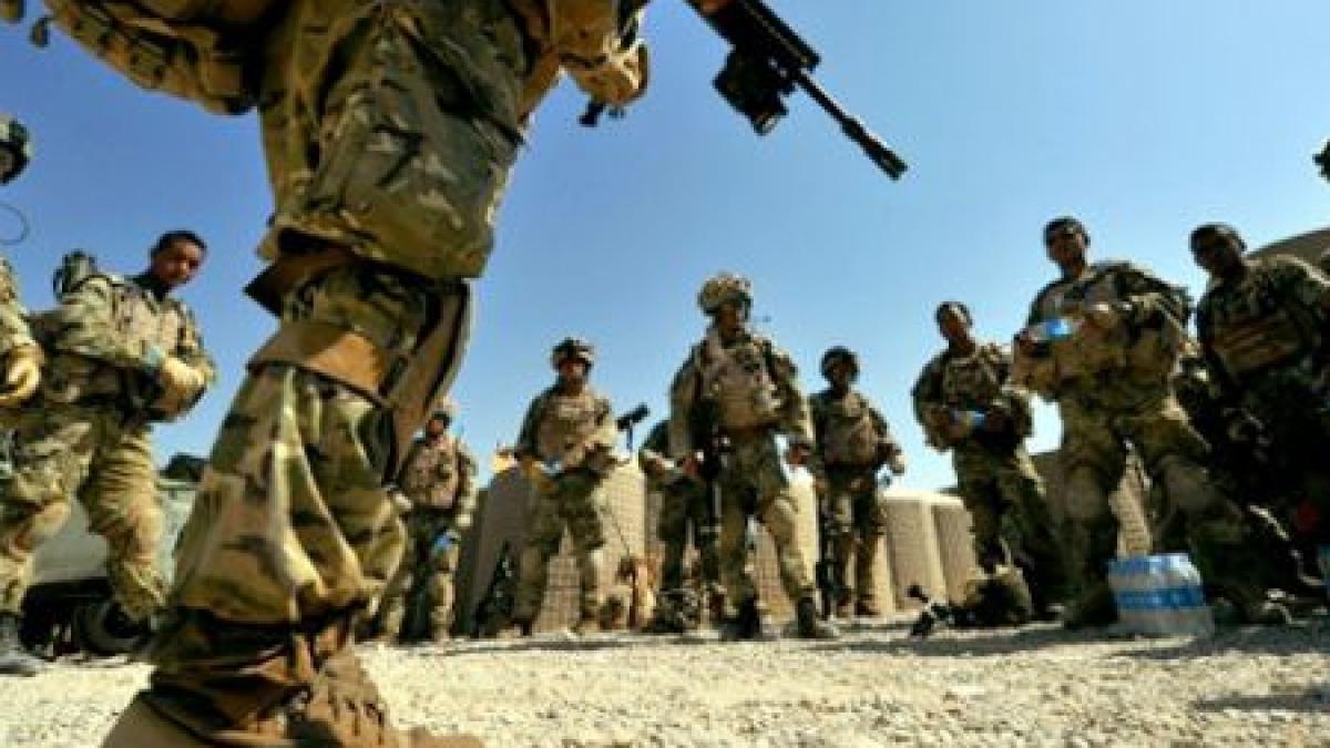 parintii soldatilor romani morti in afganistan uciderea lui osama bin laden nu ne duce copiii inapoi