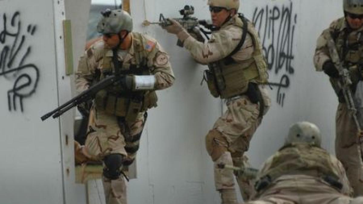 osama bin laden s a ascuns de militarii americani in spatele unei femei informatii noi din timpul