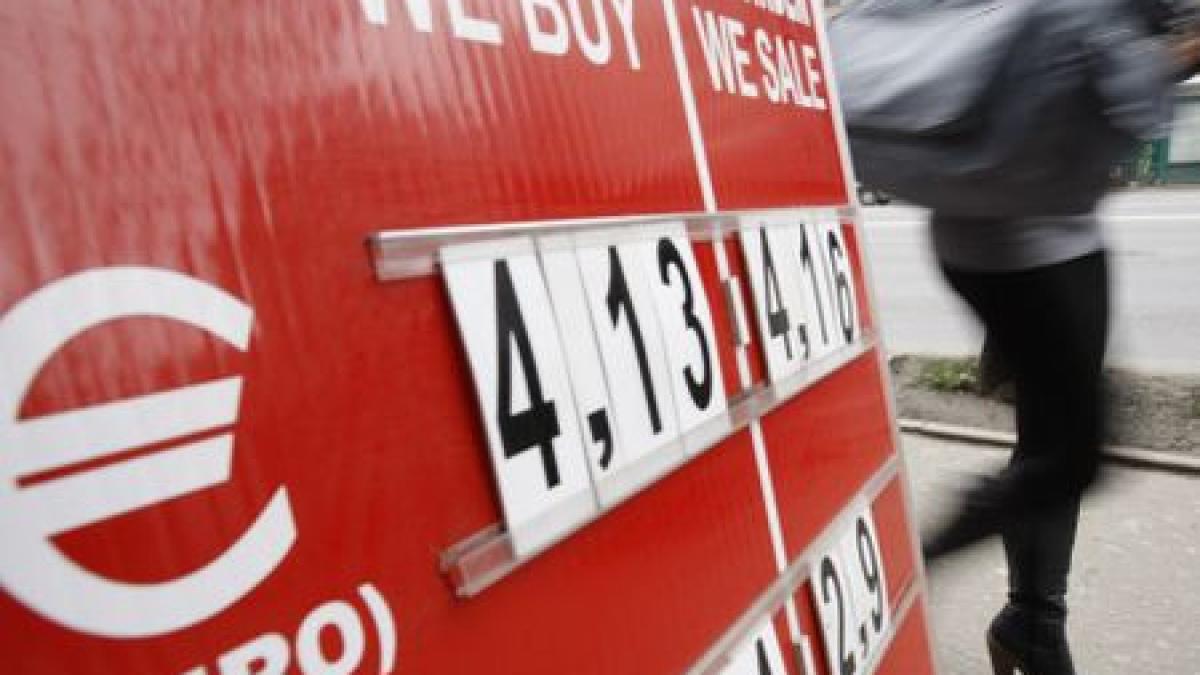 euro continua sa creasca dolarul scade vezi cursul bnr