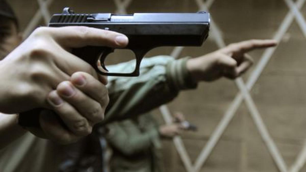 un barbat a fost impuscat in fata unei vulcanizari din poiana lacului judetul arges