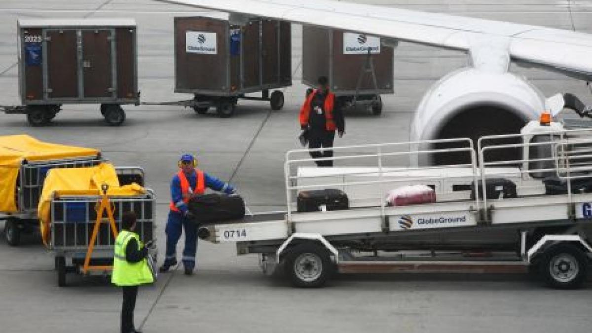 o aeronava care zbura catre roma a fost intoarsa la bucuresti